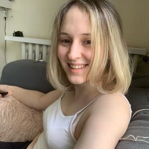 Meet your Posher, Elena